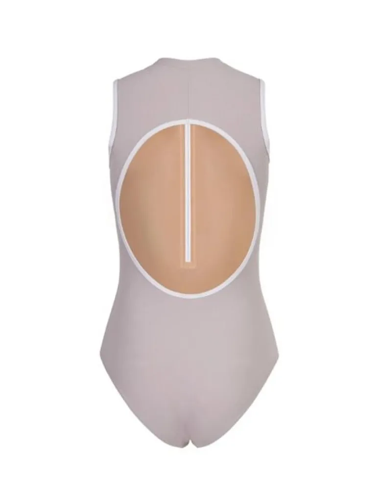 Beigefarvet balletdragt fra Mara Dancewear