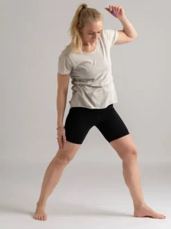Yogamii off white blød t-shirt til træning